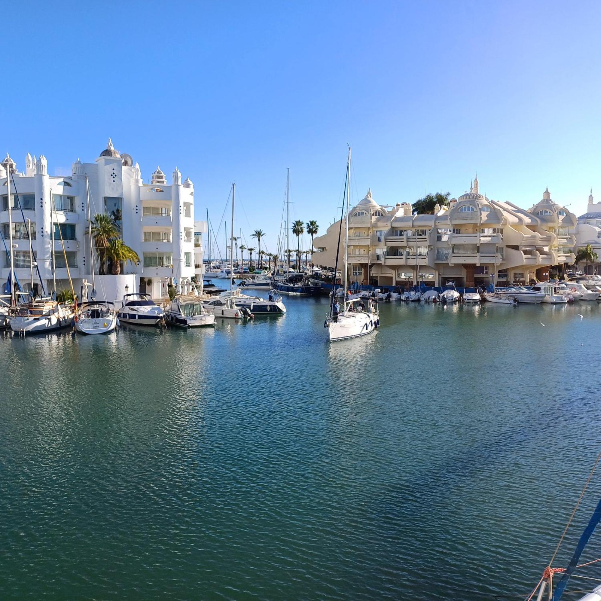 Penthouse With Sea Views Costa Appartement *